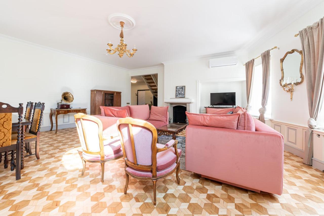 Old Town - Demini Apartment Tallinn Bagian luar foto