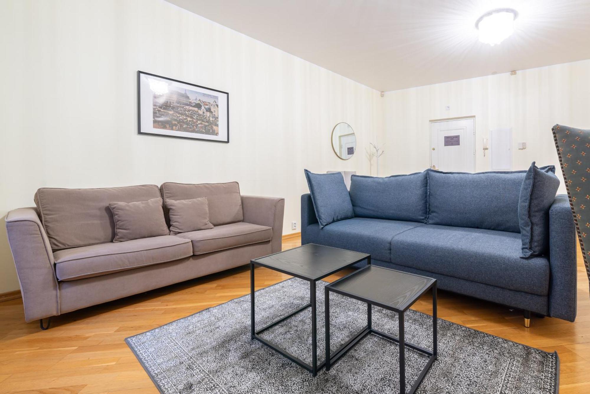Old Town - Demini Apartment Tallinn Bagian luar foto